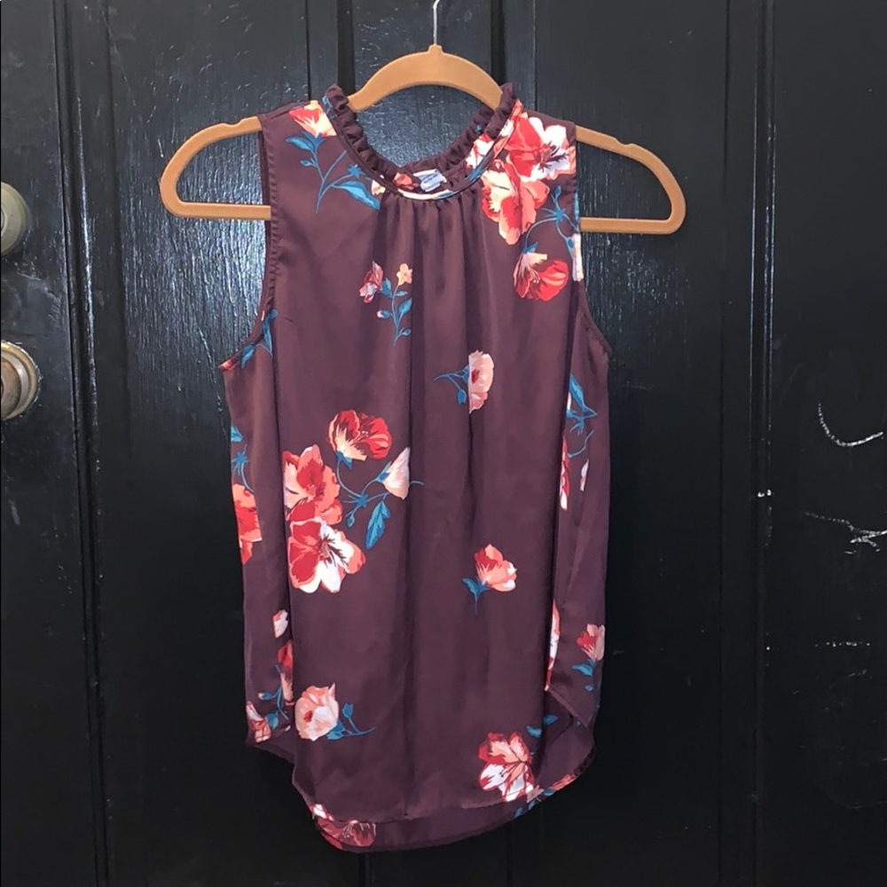 Sleeveless high neck top